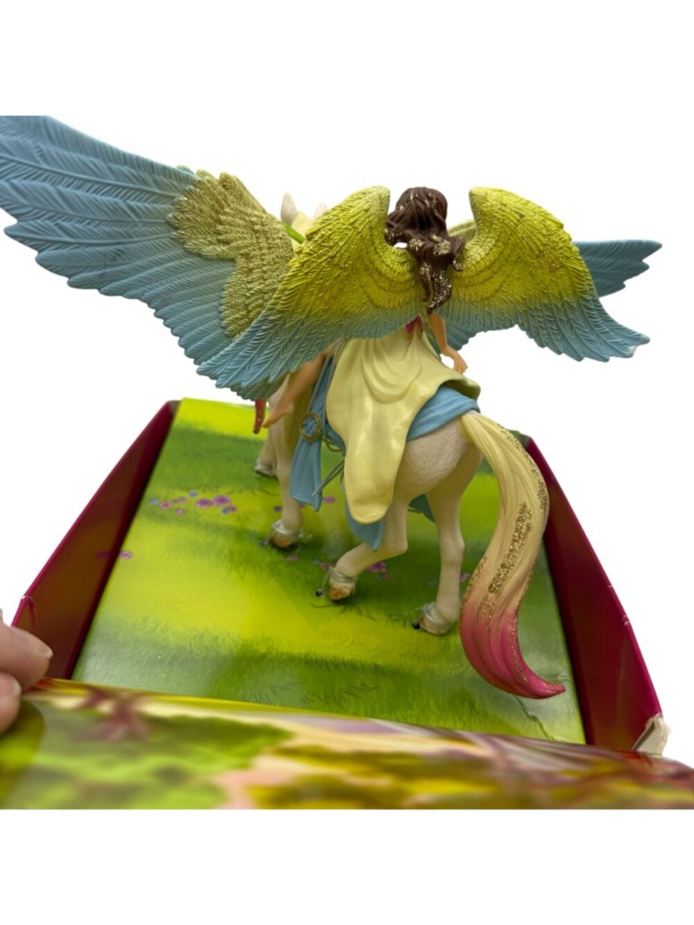 SCHLEICH 70566 Surah with glitter Pegasus and fairy playset horse winged fantasy - Picture 9 of 9